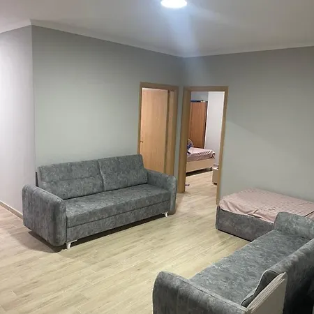 公寓 Cheap 2+1 Apartment, 10 Meters From 格勒姆